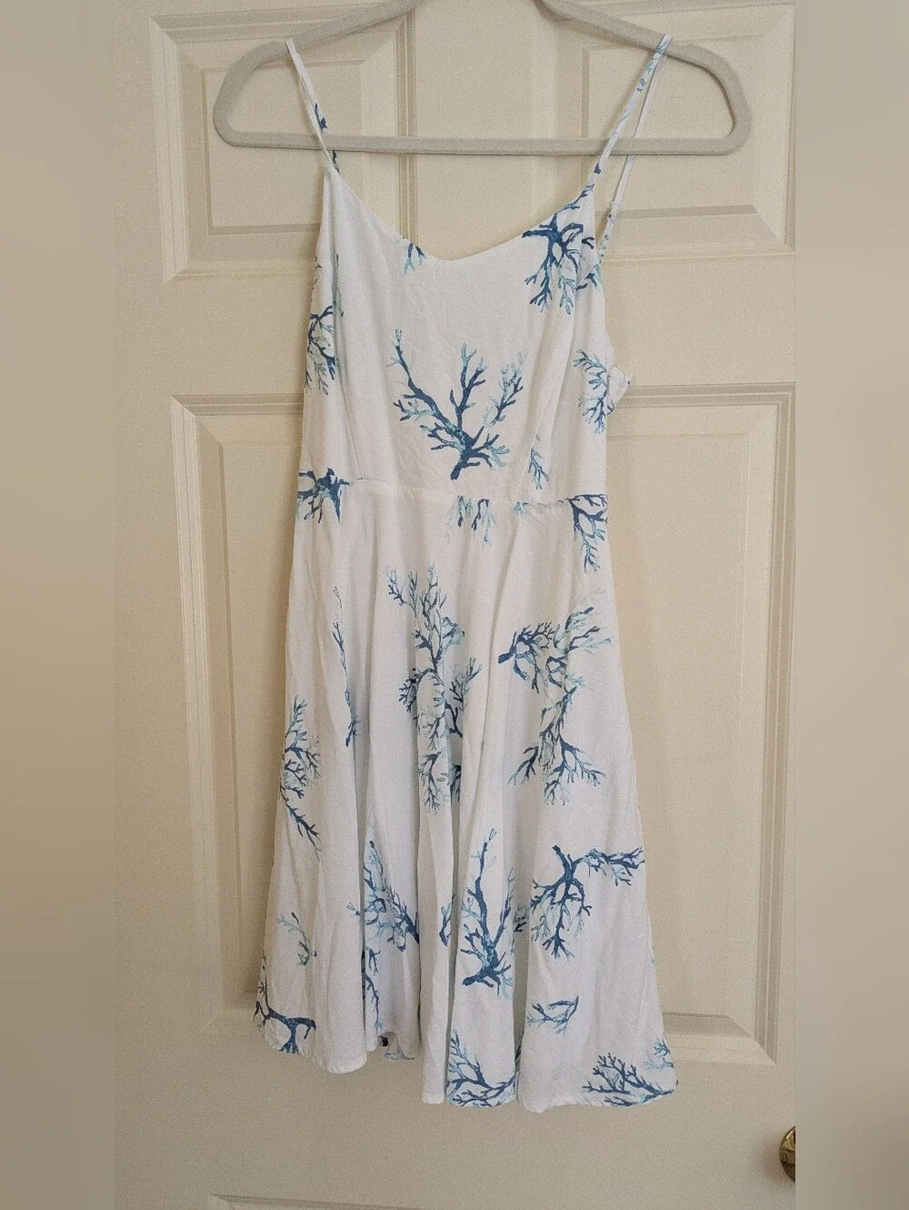 Old Navy White Spaghetti-Strap Dress with Blue Coral Print - Picture 3 of 3